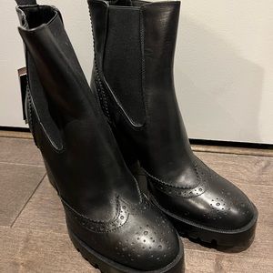 Black Platform Boot